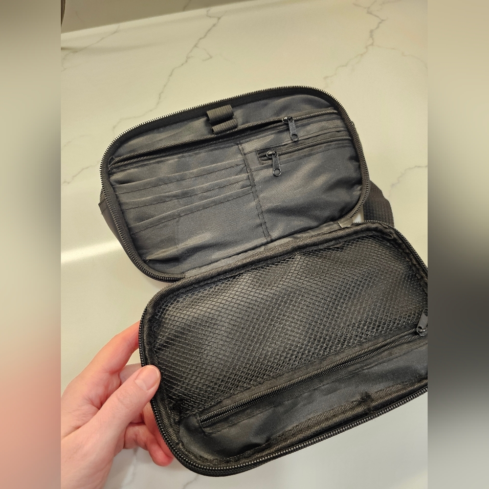 Like New Protege RFID Blocking Waist Bag - Picture 5 of 9